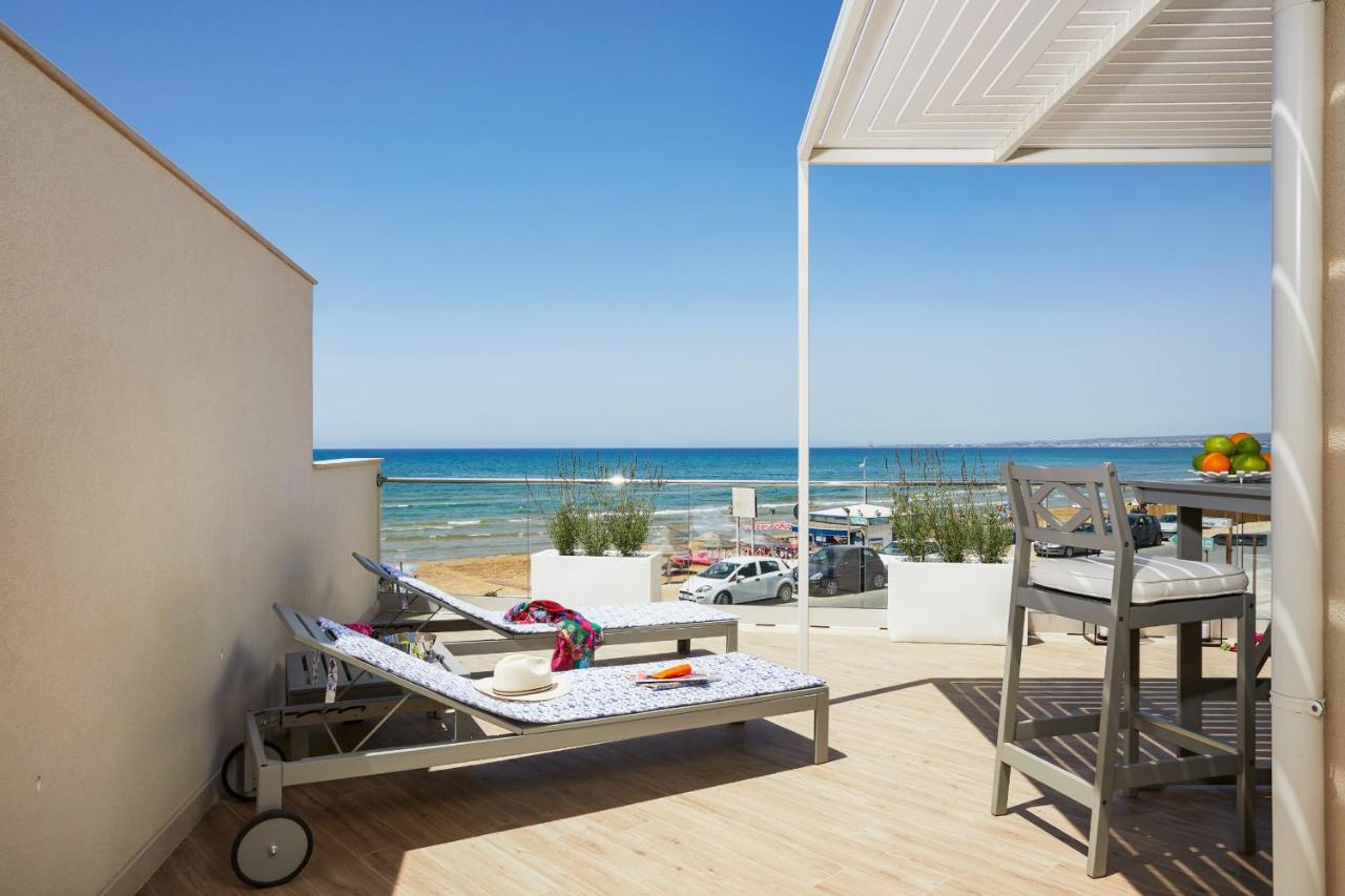 House On The Beach - Isulatravel Іспіка Екстер'єр фото